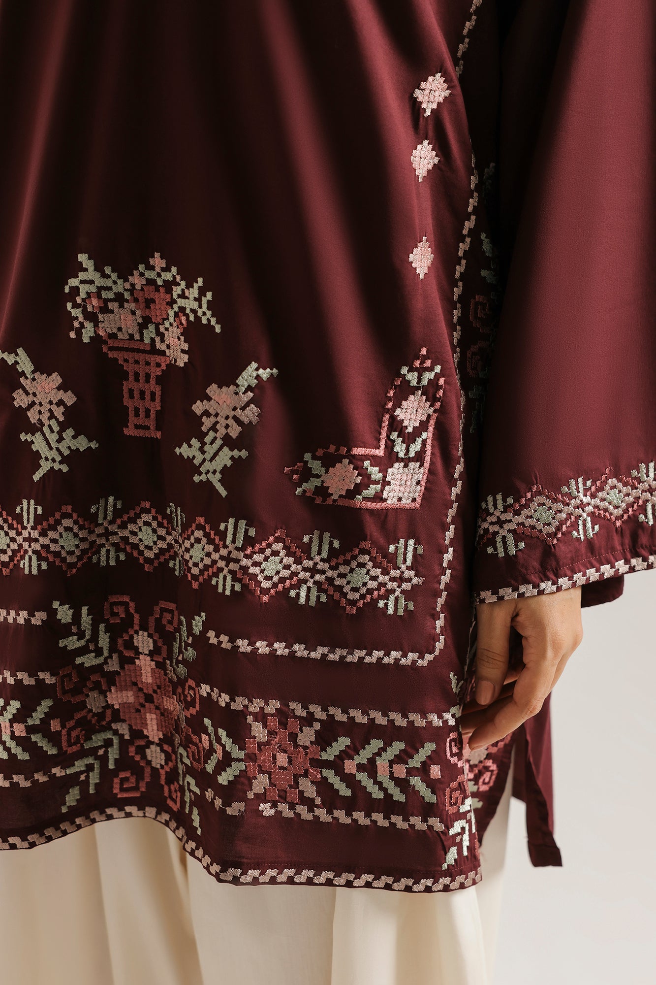 EMBROIDERED KURTI (E9607-102-403)