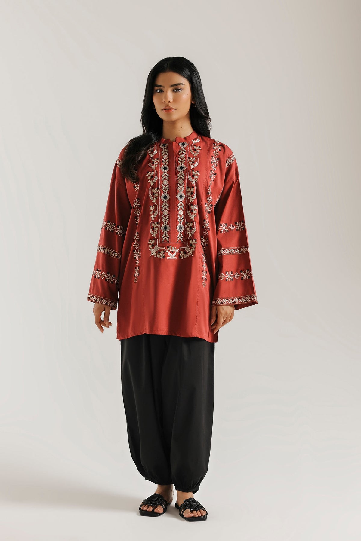 EMBROIDERED KURTI (E9609-102-305)