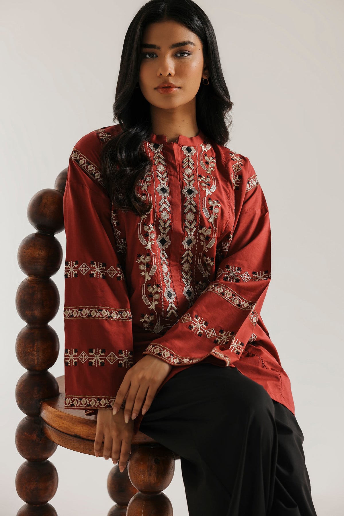 EMBROIDERED KURTI (E9609-102-305)