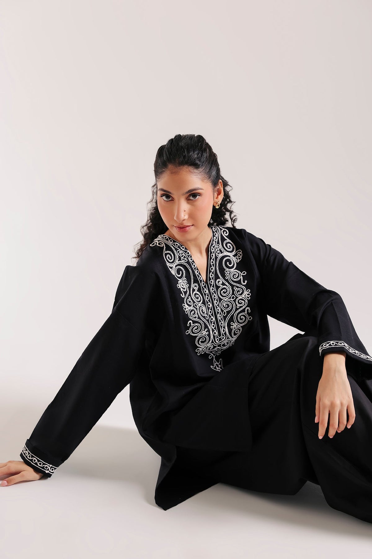 EMBROIDERED KURTI (E9697-102-902)