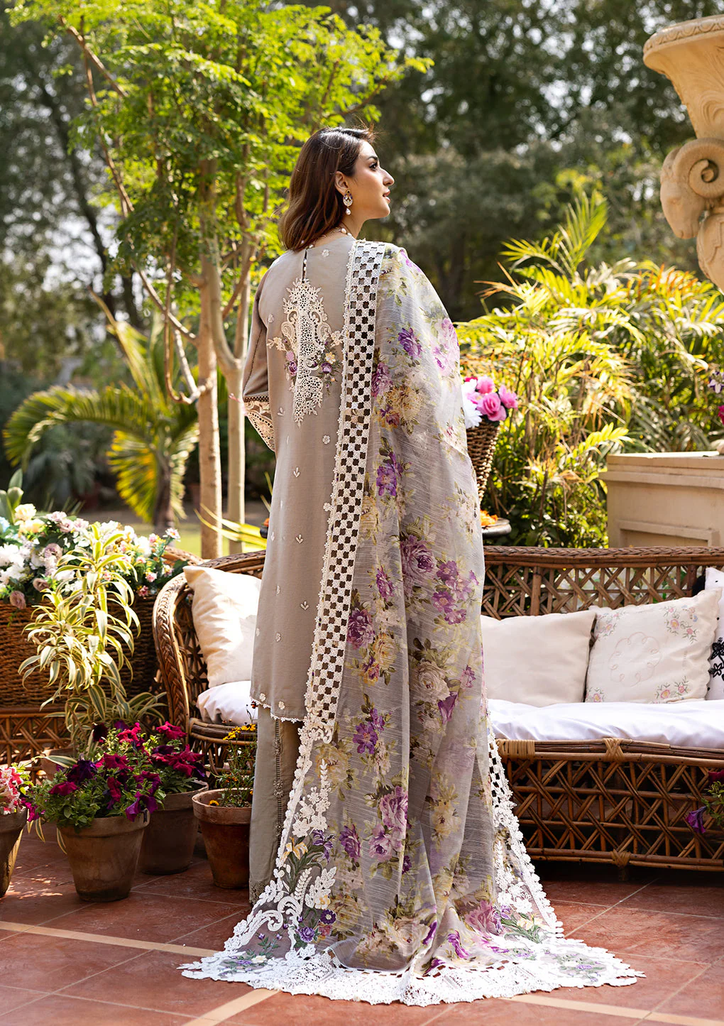 Elaf Premium Embroidered Luxury Lawn Unstitched 3Pc Suit ELM-05 RAMSHA