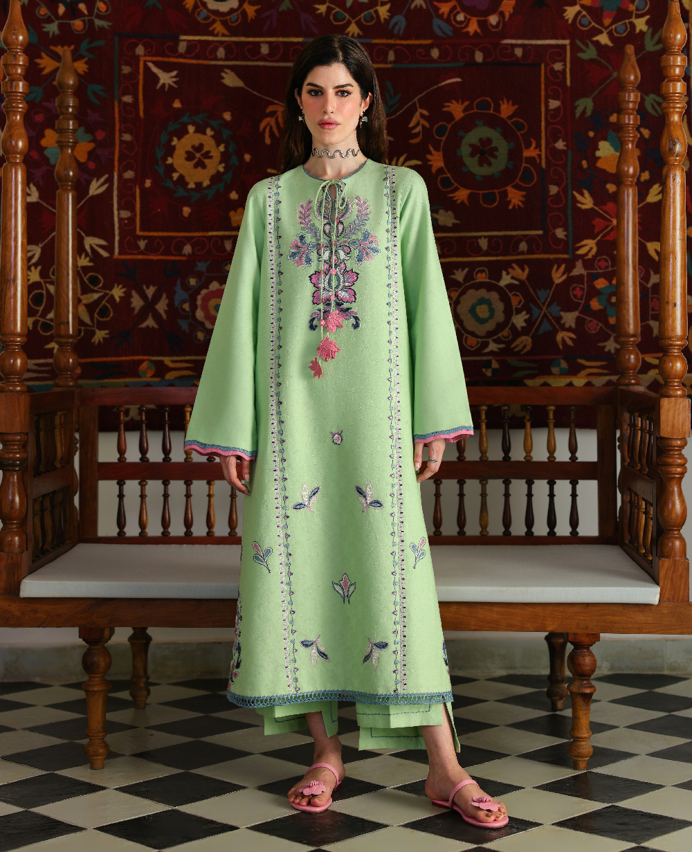 Pistachio Poise