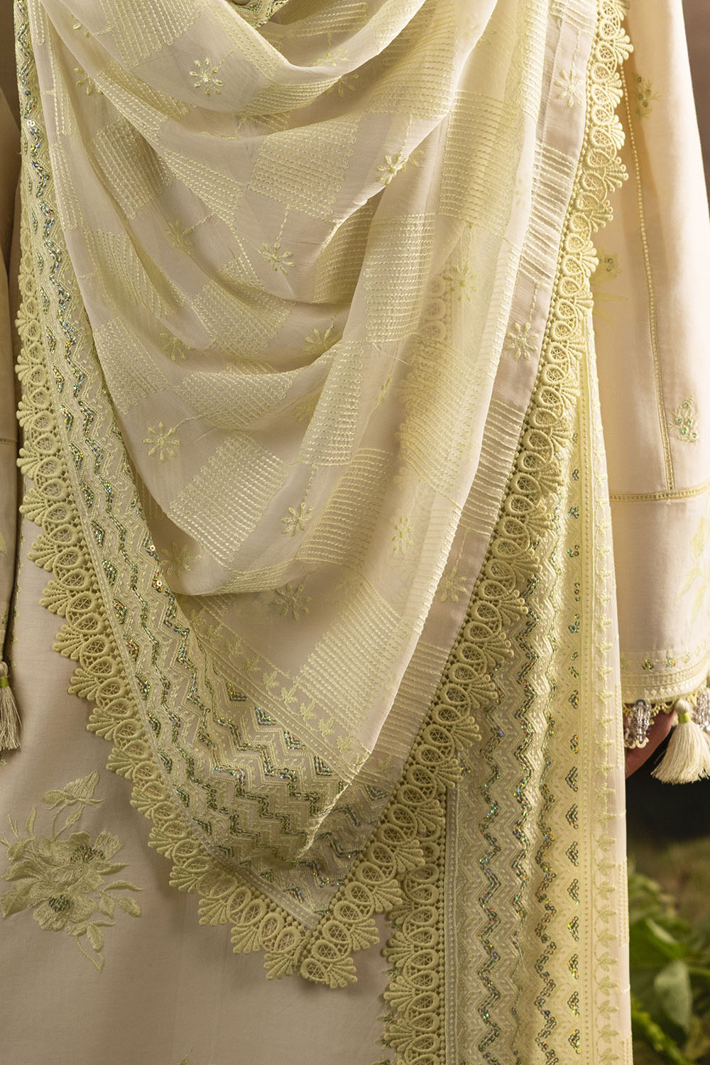 3 Piece Embroidered Lawn Suit With Embroidered Chiffon Dupatta