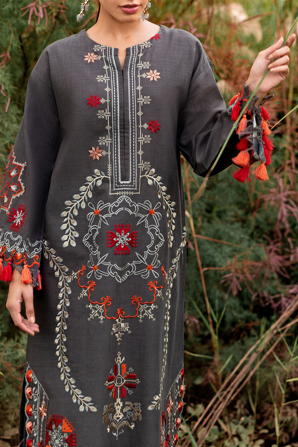 2 Piece Embroidered Khaddar Suit with Borders Chalk Lace and Bunches
