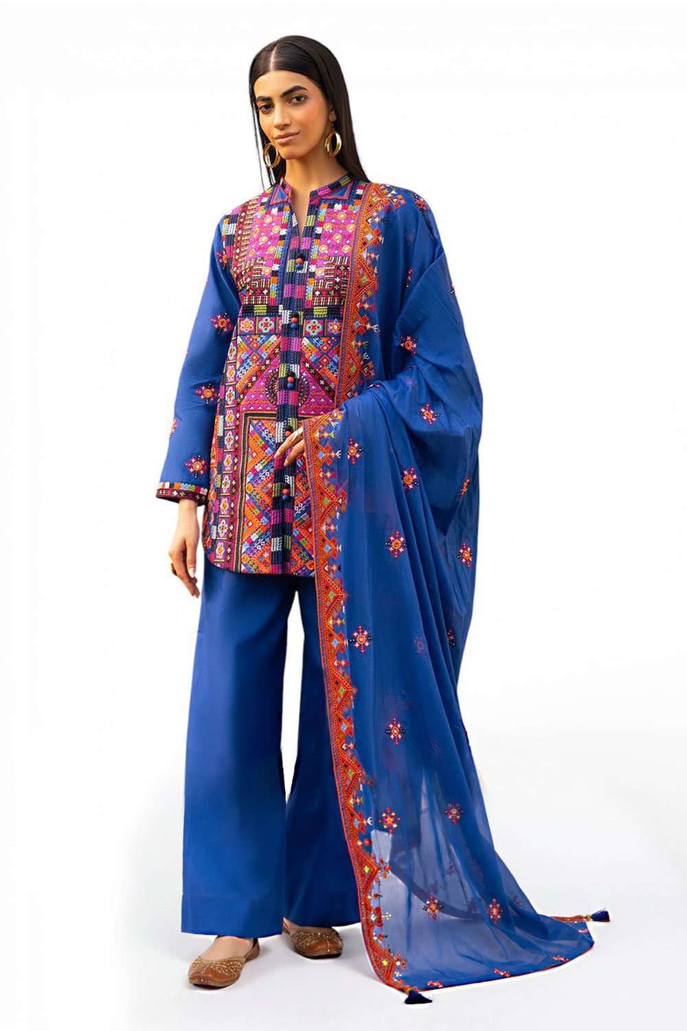 https://cdn.shopify.com/s/files/1/0706/3253/8159/files/Embroidered-Lawn-Dupatta-Embroidered-Lawn-Shirt-Dyed-Trouser-Gulahmed-CL-52448-Front-White.jpg?v=1769498954