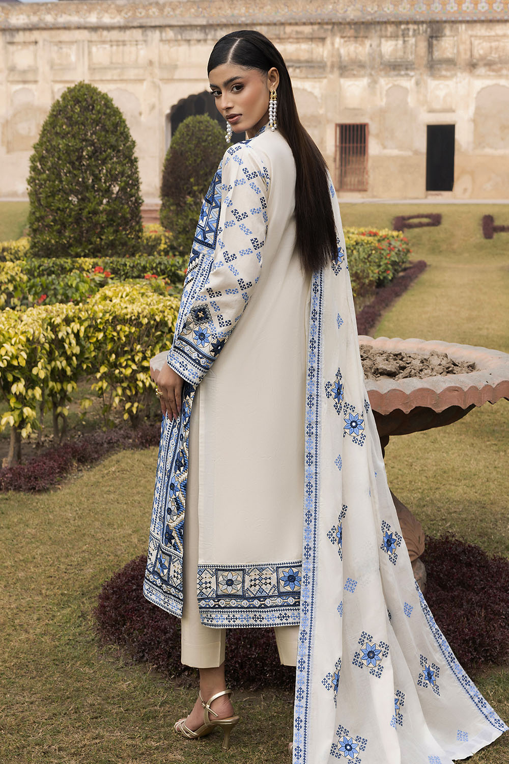 3 Piece Embroidered Lawn Suit with Embroidered Borders