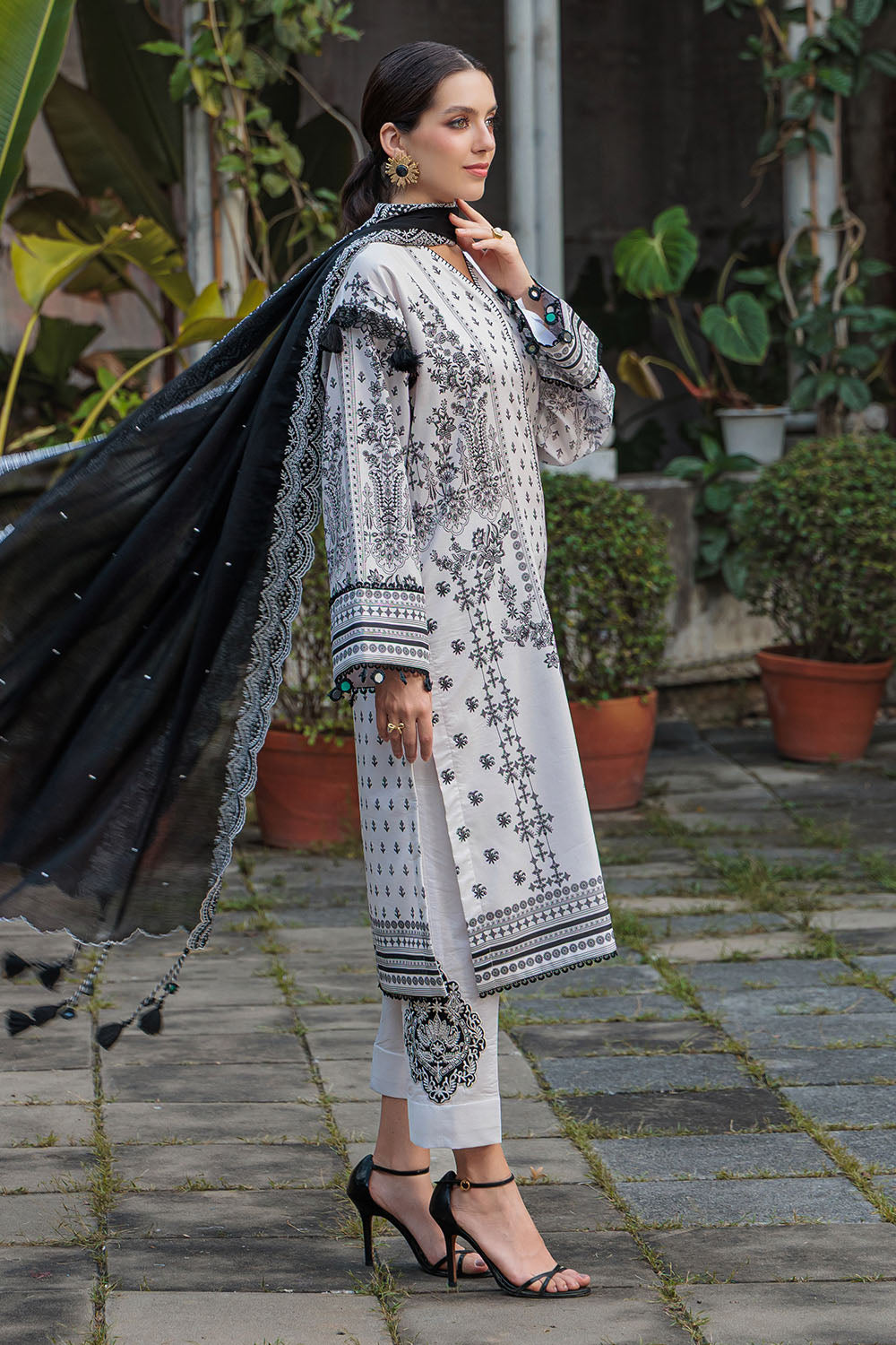 Gul Ahmed