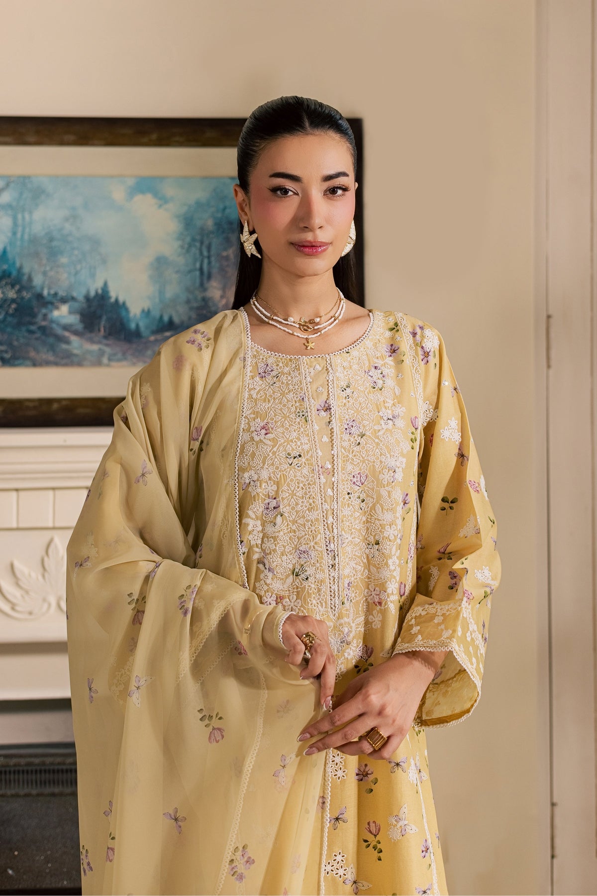Eyrna 3Pc - Luxury Embroidered Lawn