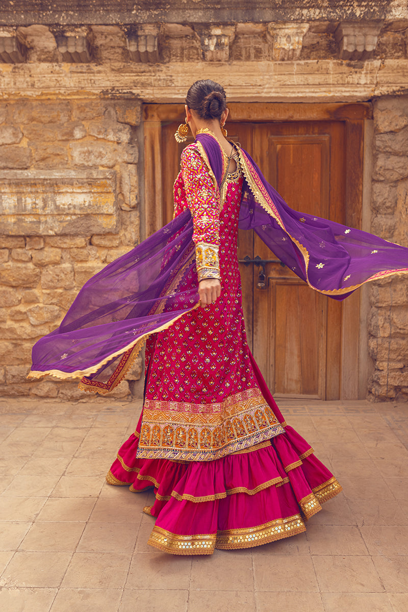 https://cdn.shopify.com/s/files/1/0412/9311/9639/products/FARISHAe.jpg?v=1755496506