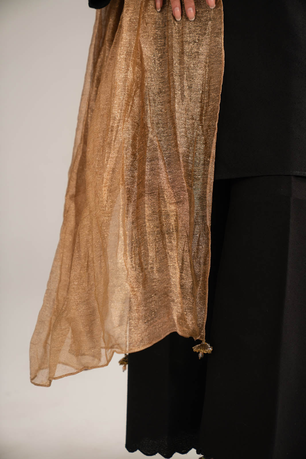 1 Piece Tissue Zari Solid Dupattas/Stoles (FD0078)