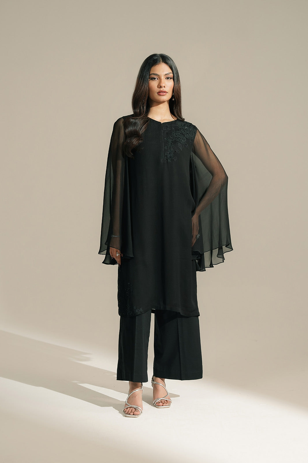 1 Piece Chiffon Embroidered Suit (FS0133)