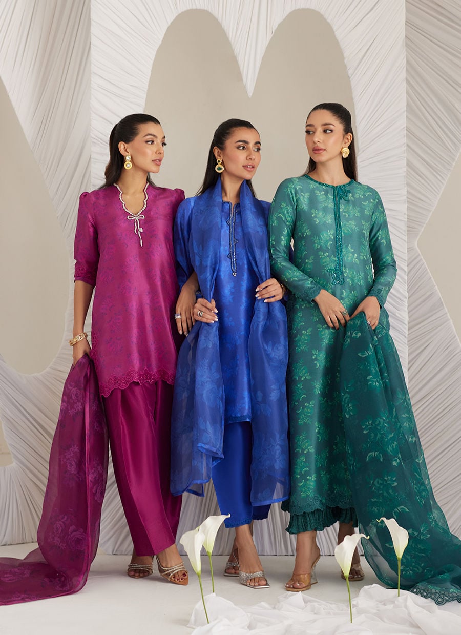 Sev Magenta (Shirt, Pants and Dupatta)