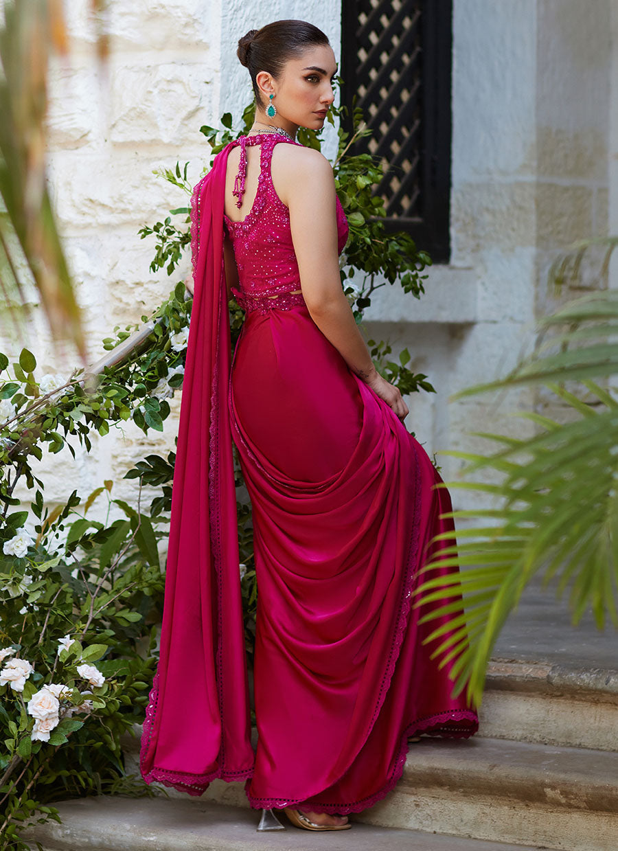 Vezeen Magenta Saree