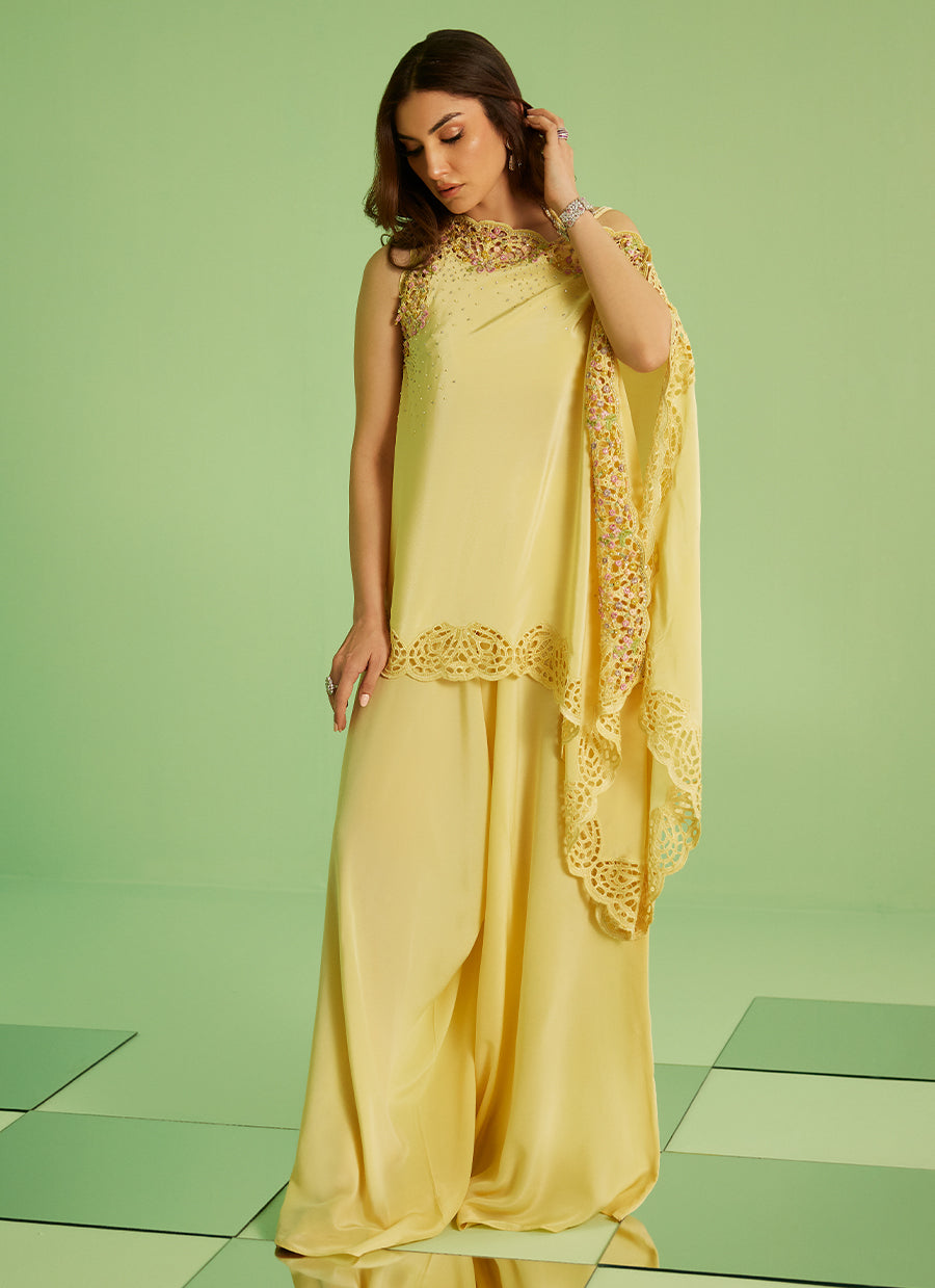 Solenne Shirt And Drape Dupatta With Pants