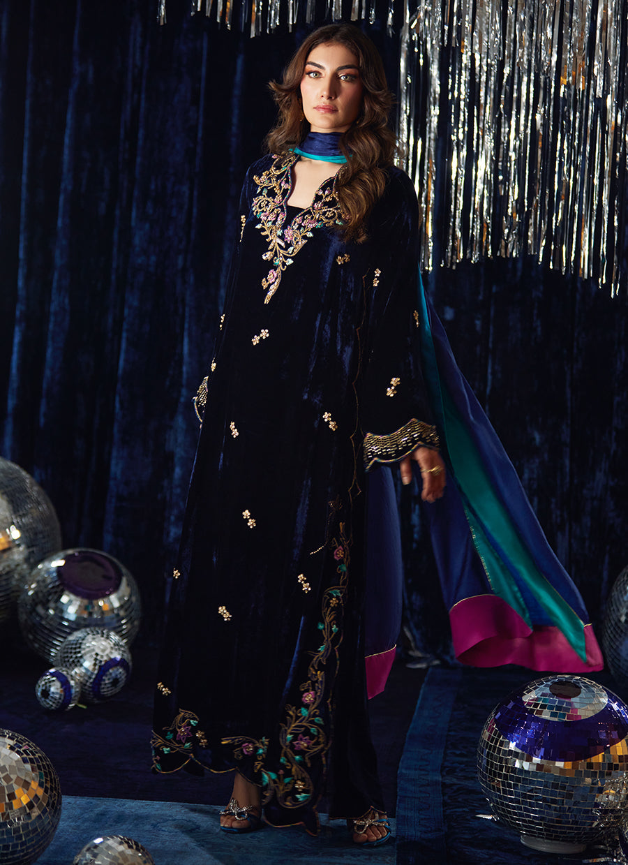 Valeh Navy Shirt And Dupatta - FTAVF25-01