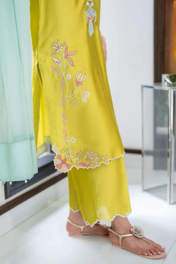 Zavia by Alizay Saad