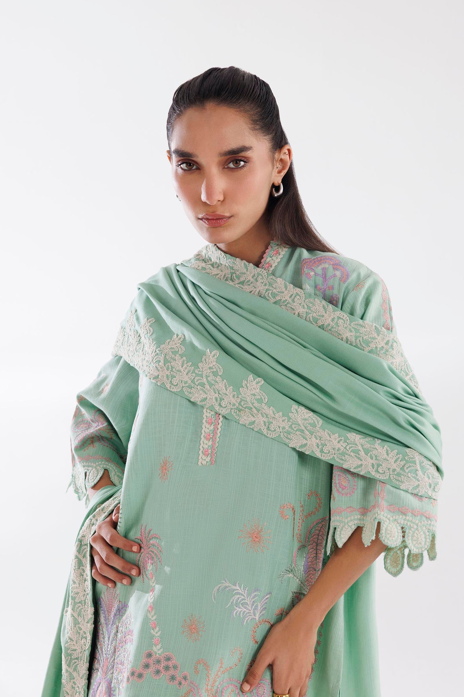 Stitched Khaddar Muzlin Suit