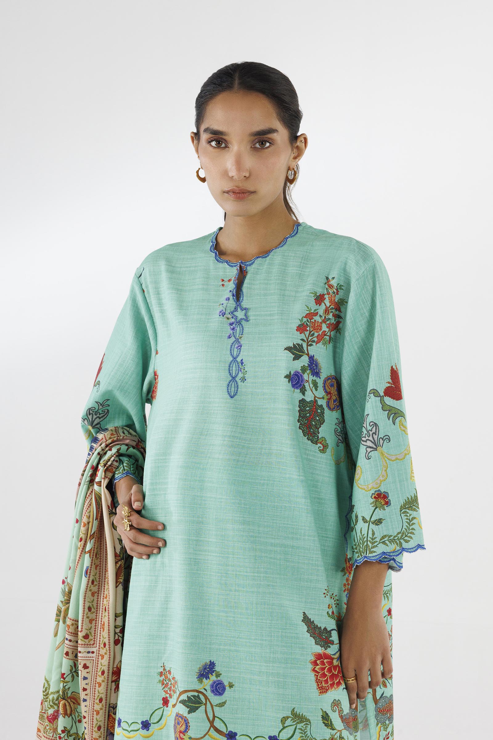 Stitched Muzlin Khaddar Suit