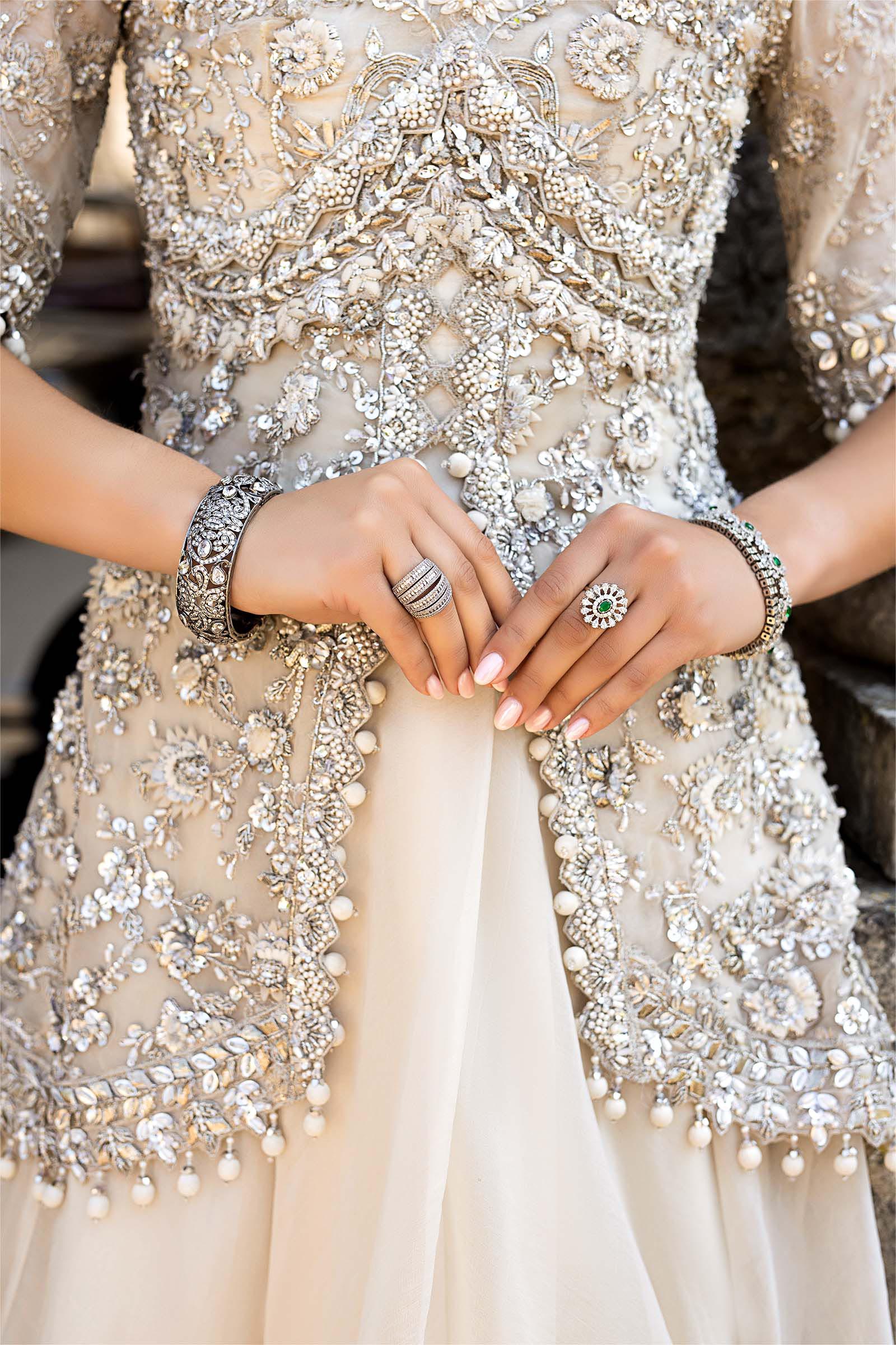 https://cdn.shopify.com/s/files/1/0620/8788/9062/files/FX885Closeup_G.jpg?v=1753435344