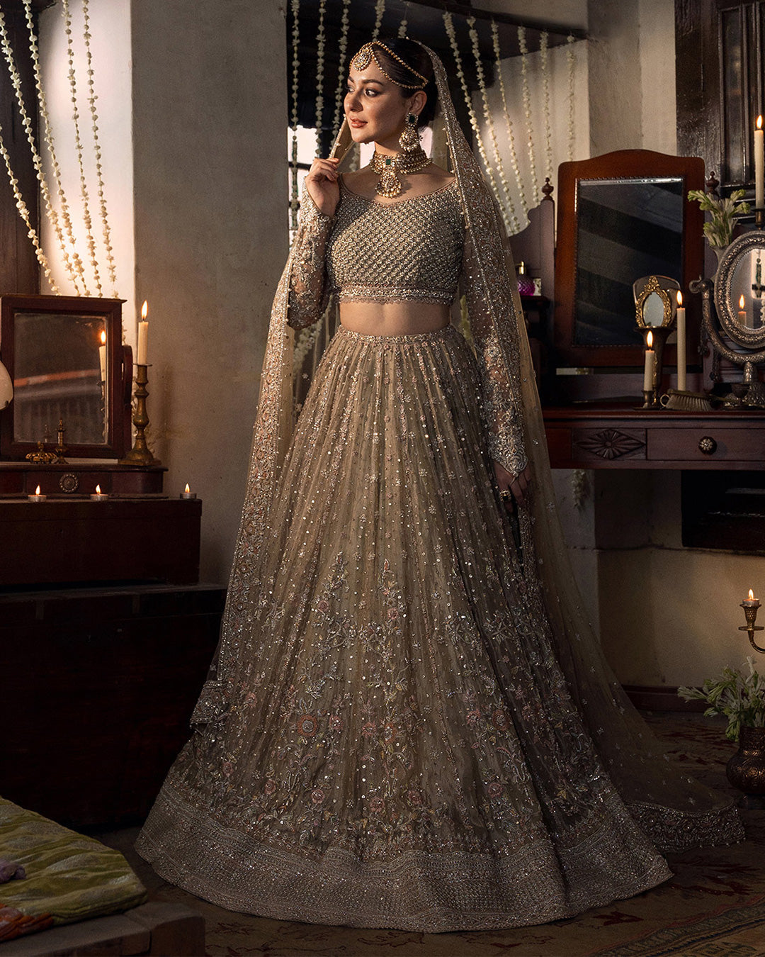 Faiza Saqlain – Mah Style