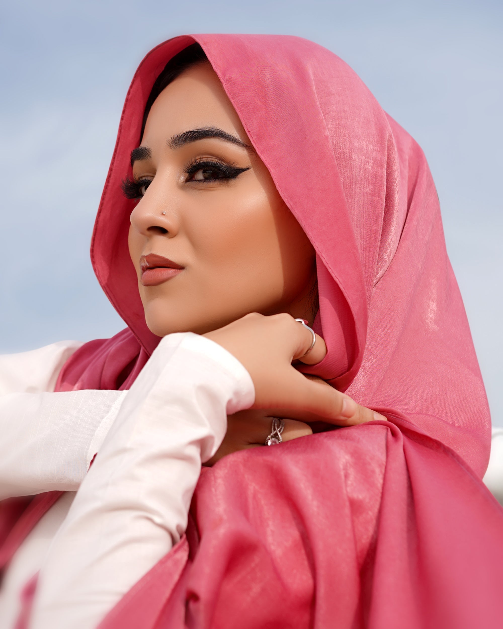 https://cdn.shopify.com/s/files/1/0644/3237/3897/files/FestivePink.jpg?v=1719780278