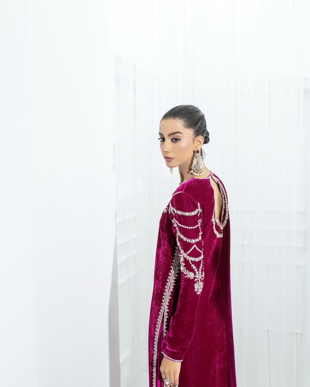 https://cdn.shopify.com/s/files/1/0923/1931/8403/files/Festive_Edit_aishakhadeeja_presents_a_versatile_collection_of_outfits_designed_to_en_2.jpg?v=1761429962