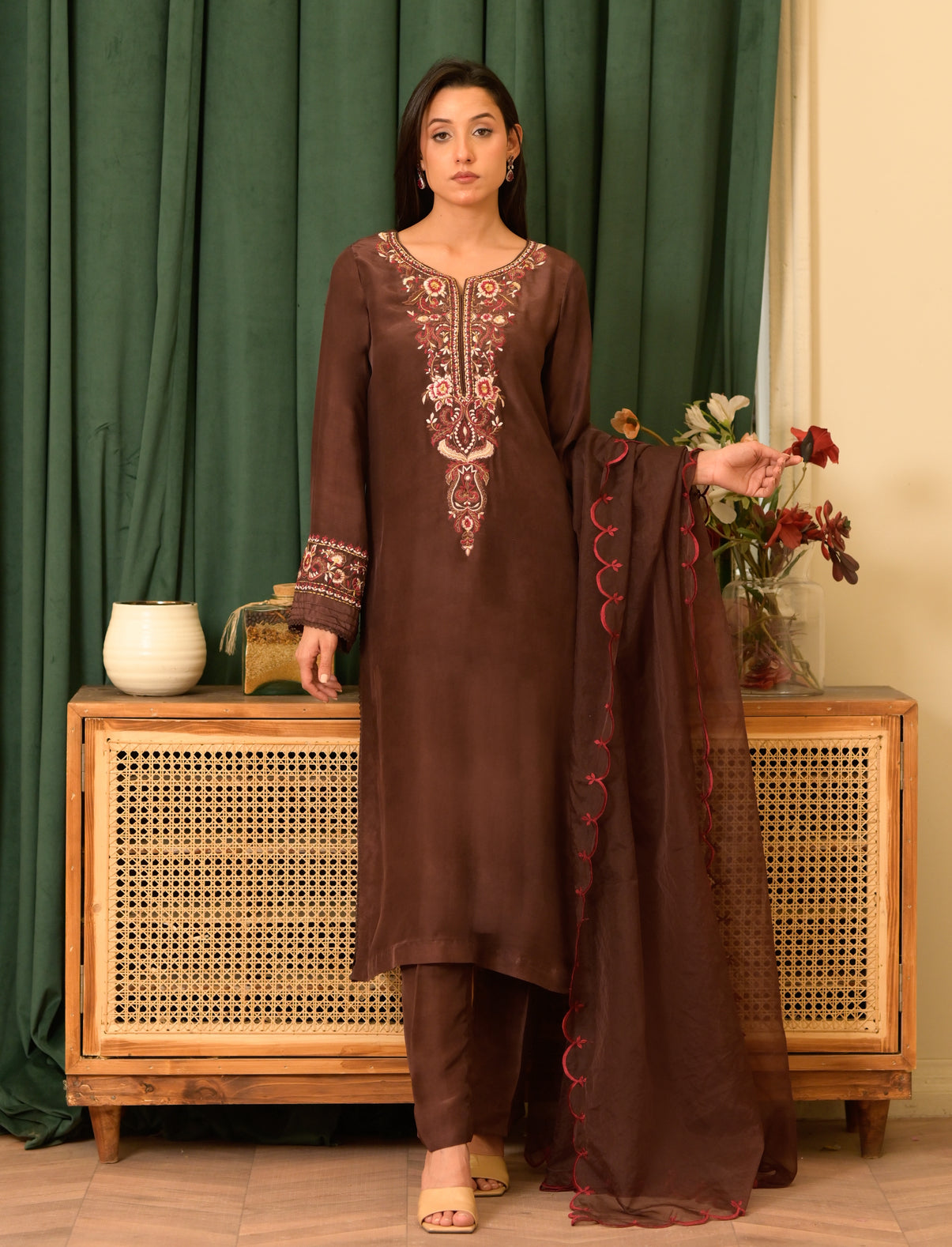 Zarif - Brown Tussar Elegance
CBR 130