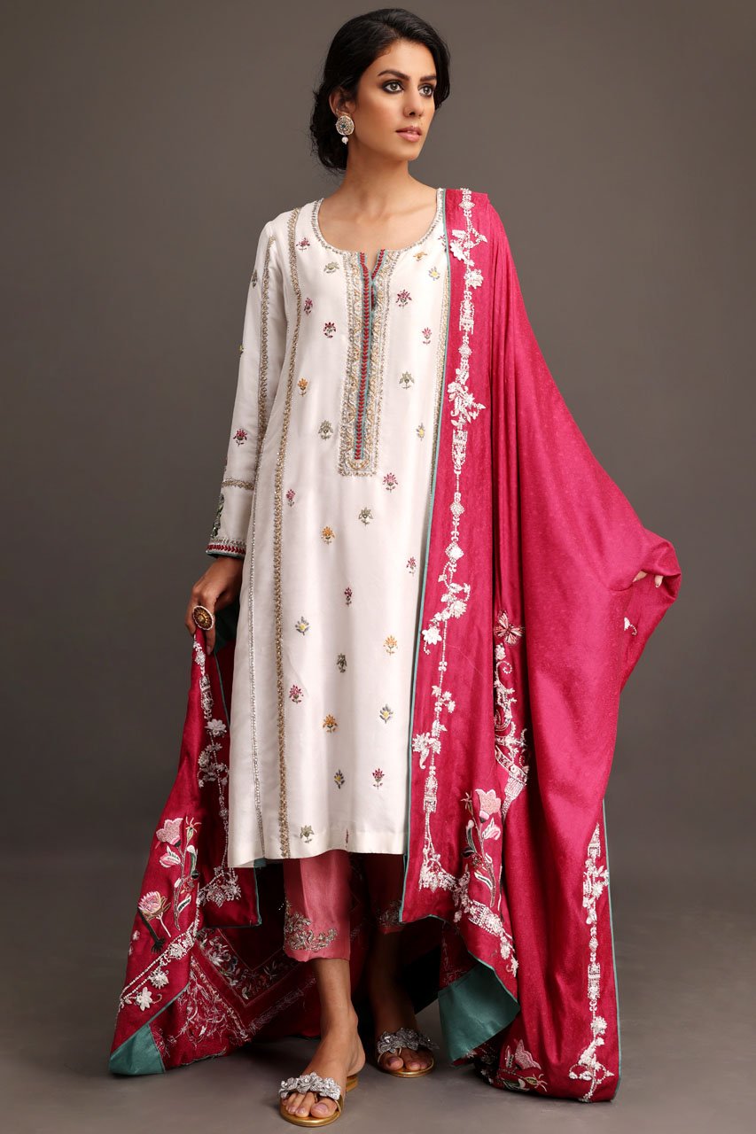 White Garden Chaddar