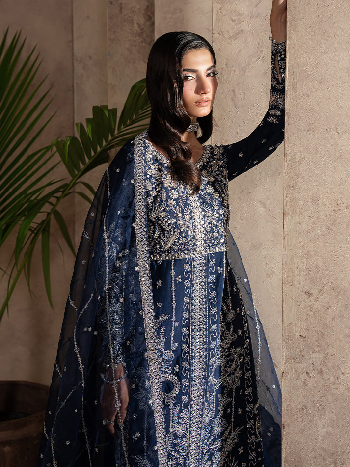 Gulaal – Nysira Style