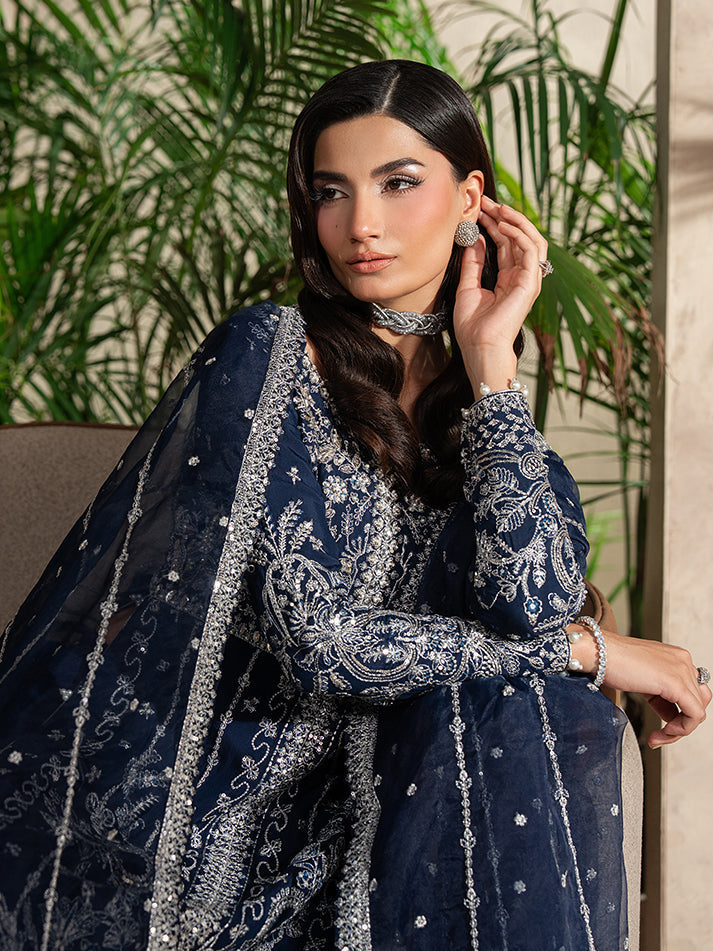 Gulaal – Nysira Style