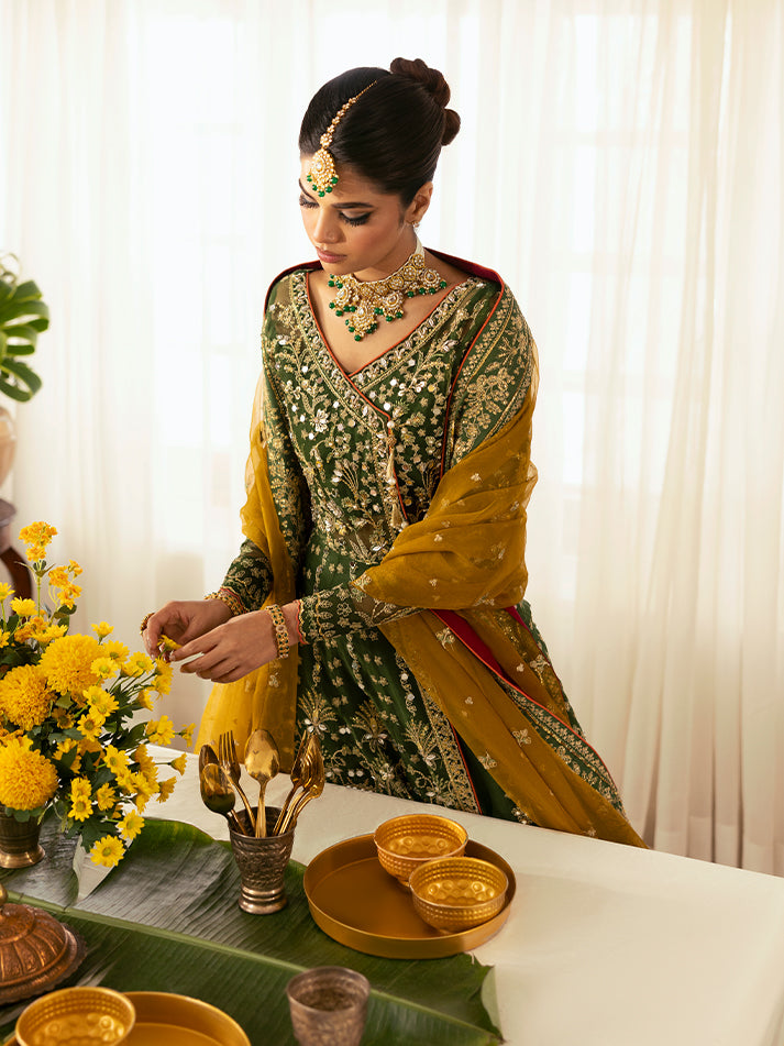 Gulaal – Maahru Style