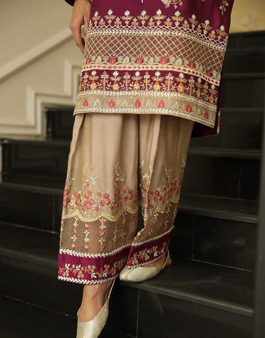 faiza saqlain