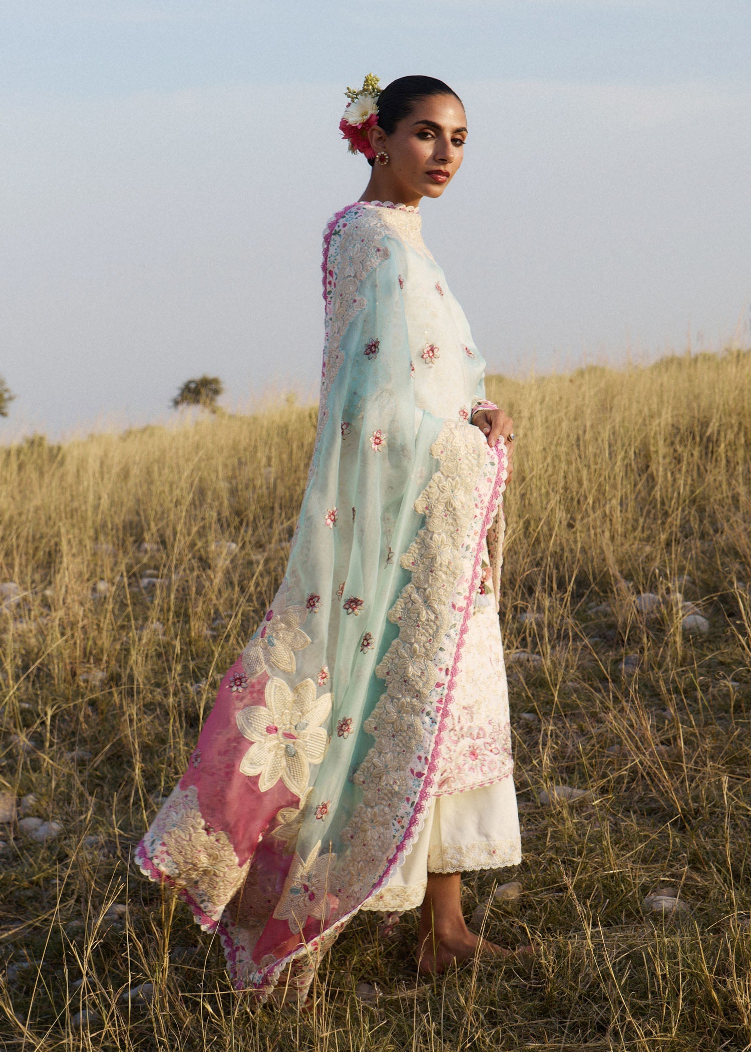 https://cdn.shopify.com/s/files/1/0016/9476/1035/files/Gauri_4.jpg?v=1778570719