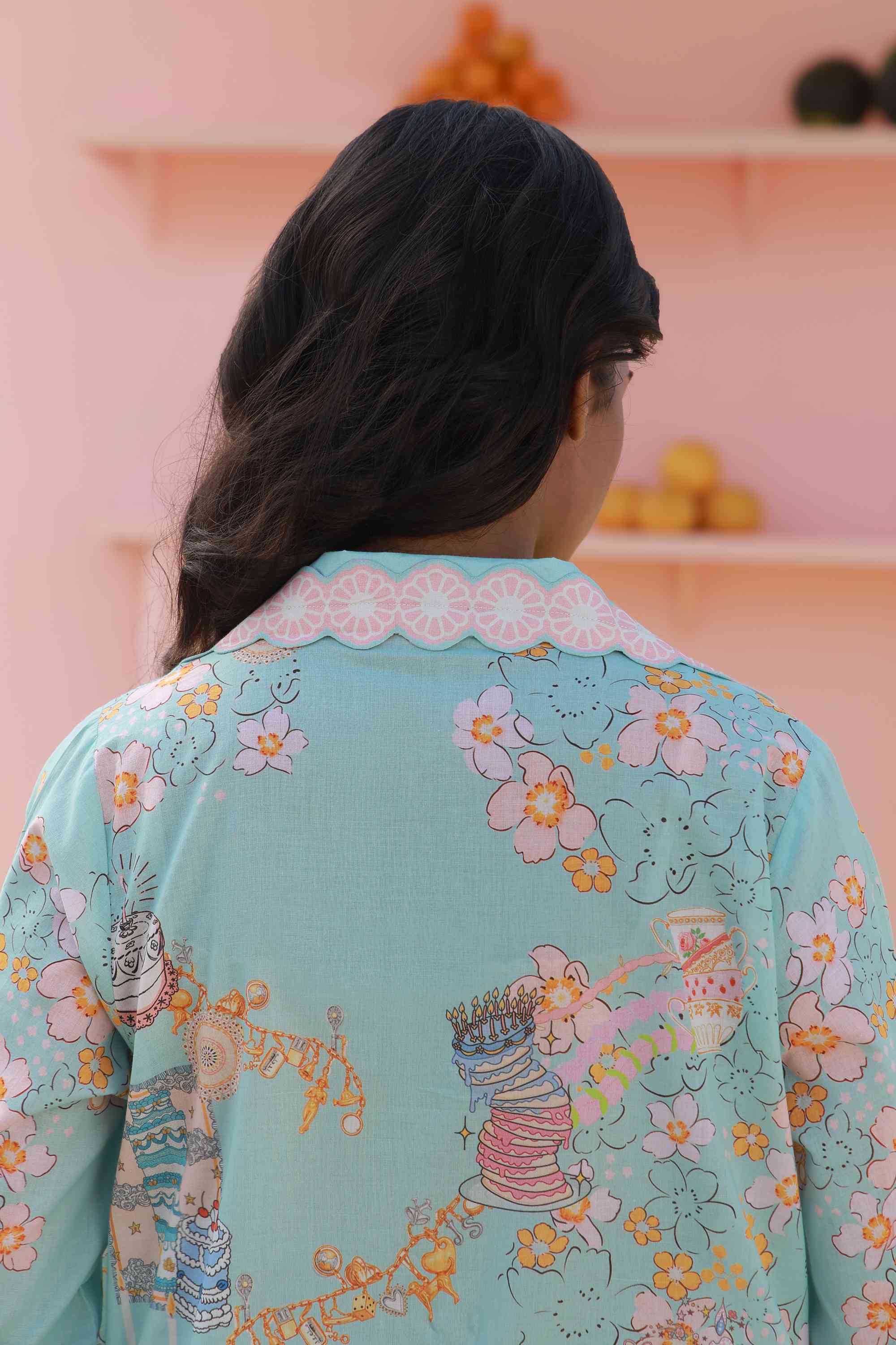 https://cdn.shopify.com/s/files/1/0663/9616/0233/files/GlassFloral_9.jpg?v=1775740120