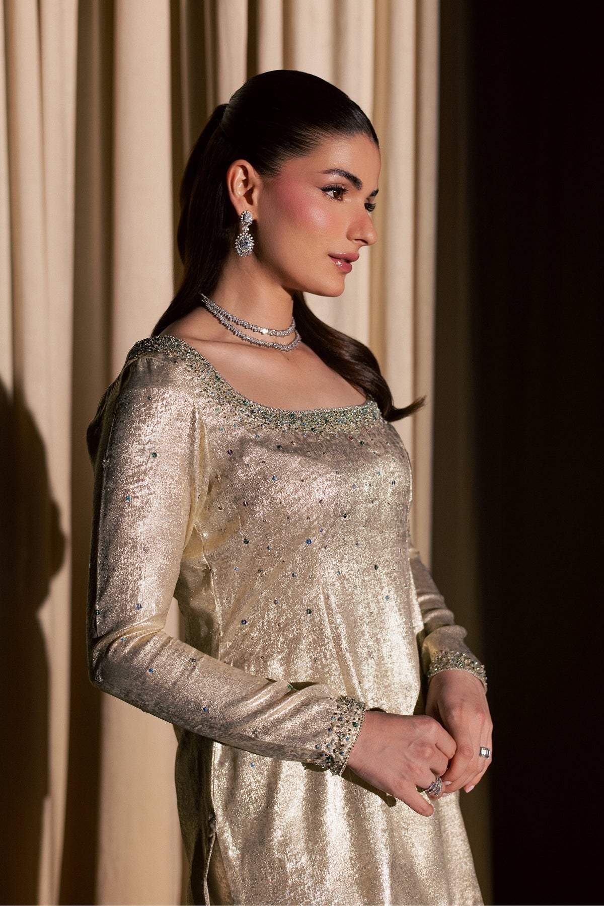 Gold Pearly 2Pc - Festive Luxe Pret