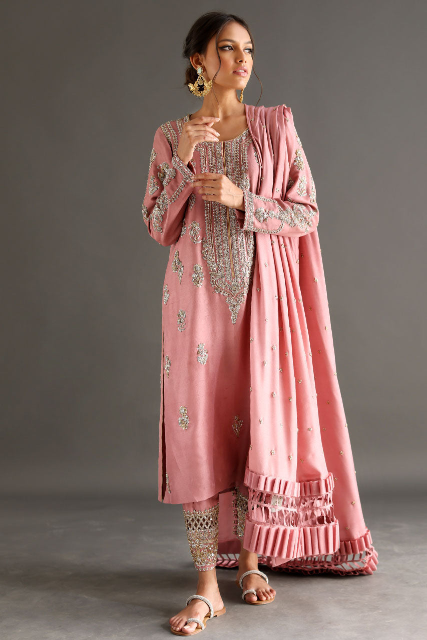 https://cdn.shopify.com/s/files/1/0790/3779/2529/files/GoldAzalea1_20ec364b-5d97-4079-a01f-6c8a740c7c6e.jpg?v=1723724611