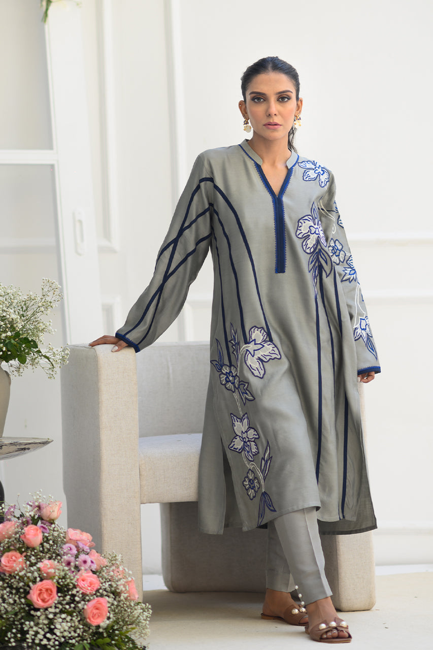 https://cdn.shopify.com/s/files/1/0567/2953/4537/files/GraywithBlue-1_a0745994-839f-4b12-8e01-681feb7a6be9.jpg?v=1753252881