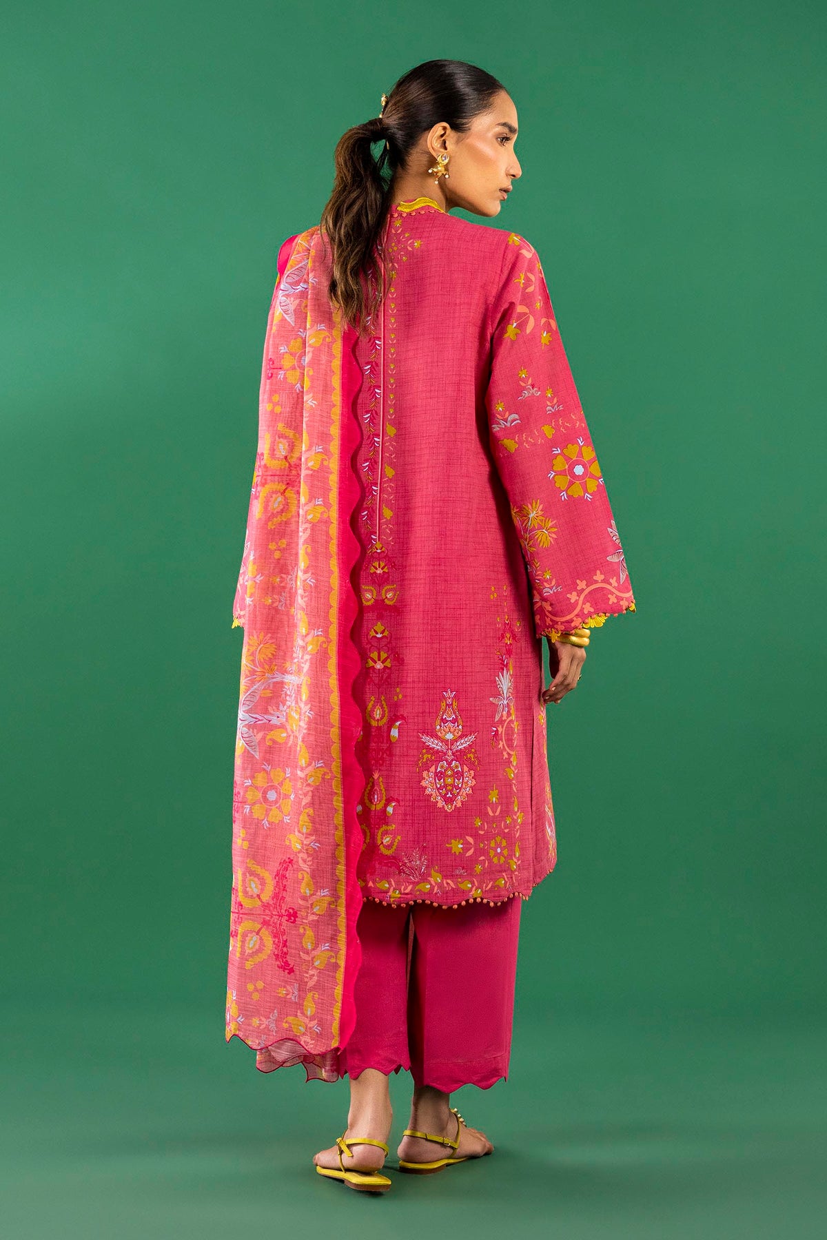 Unstitched 3 Piece Lawn Suit