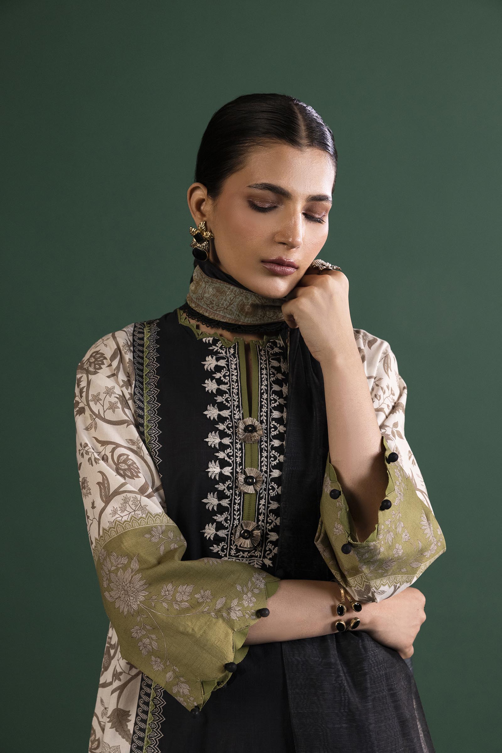 Unstitched 2 Piece Lawn Suit