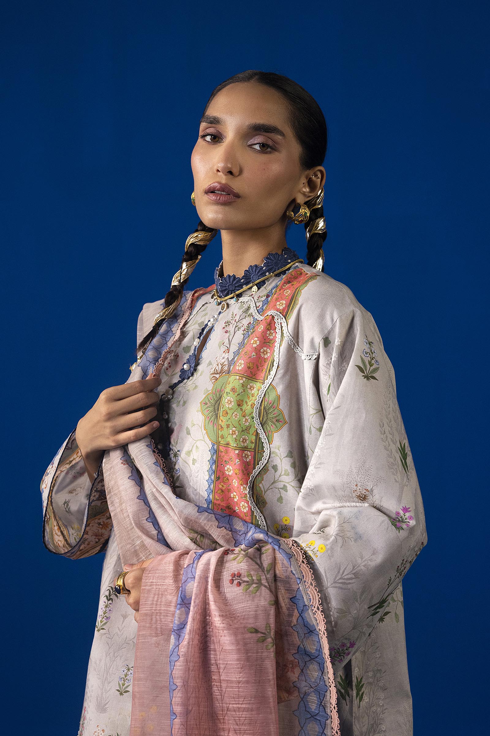 Unstitched 3 Piece Lawn Suit