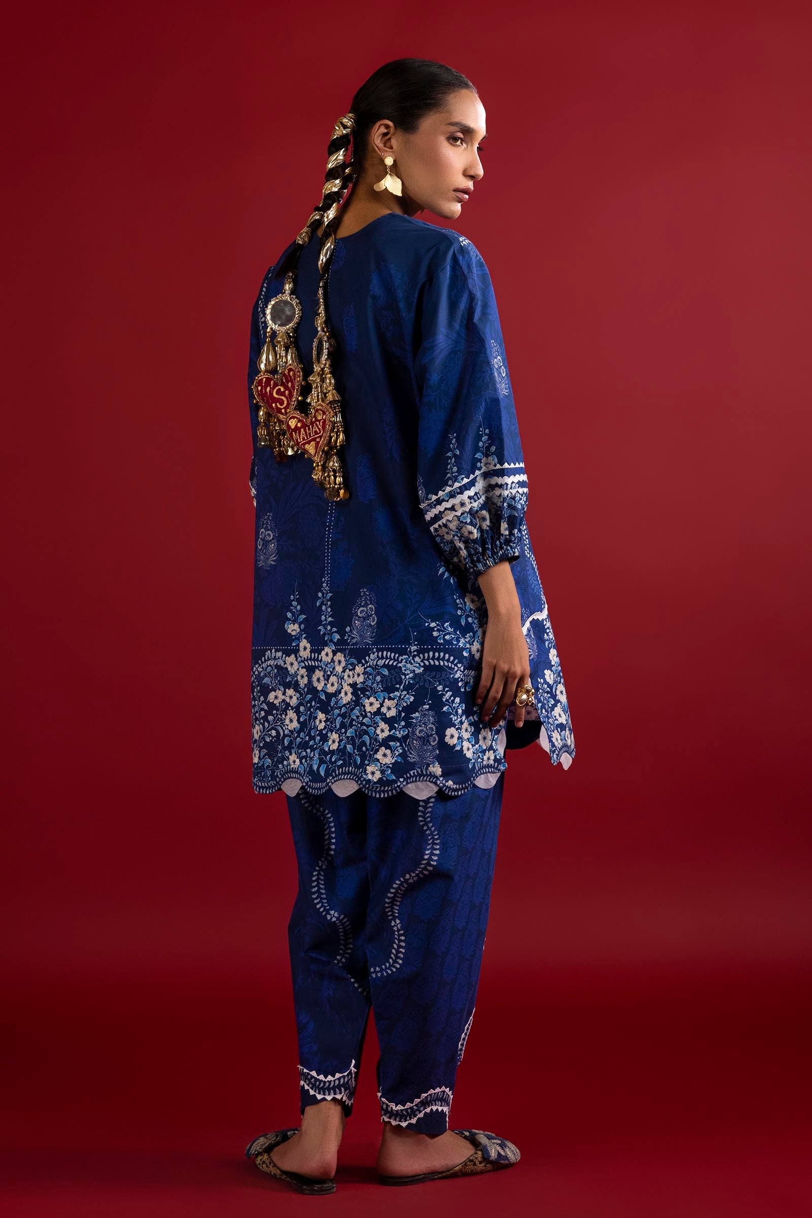 Unstitched 2 Piece Lawn Suit
