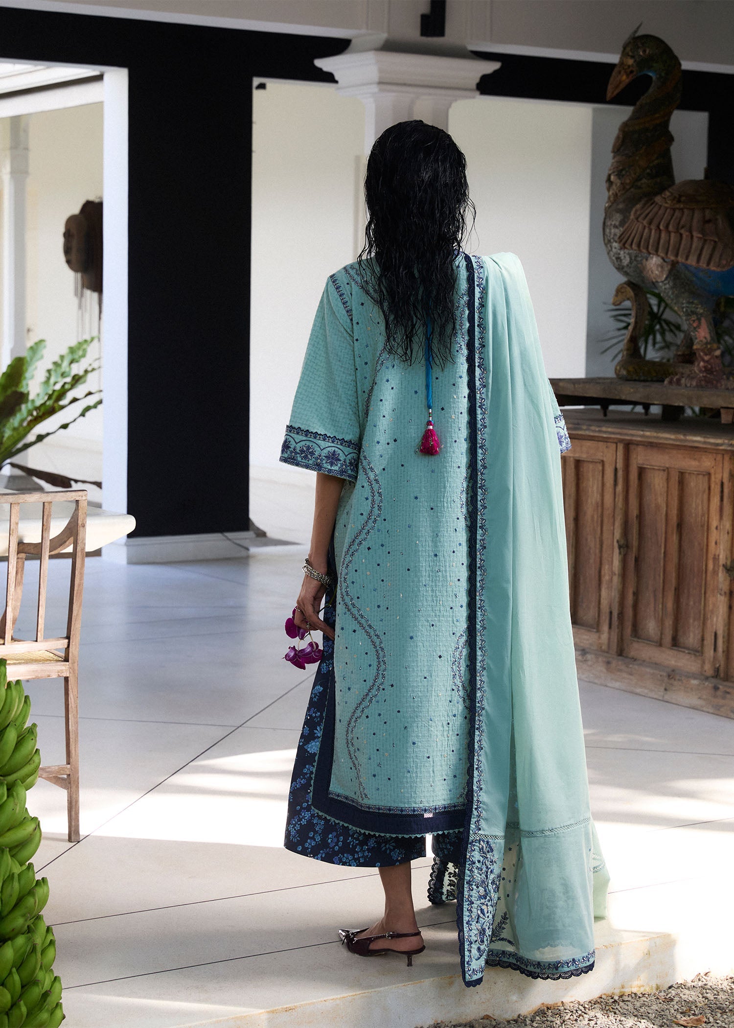 https://cdn.shopify.com/s/files/1/0016/9476/1035/files/HR-Pret-25-Sri-Lanka14921-1-copy-ed.jpg?v=1747740546