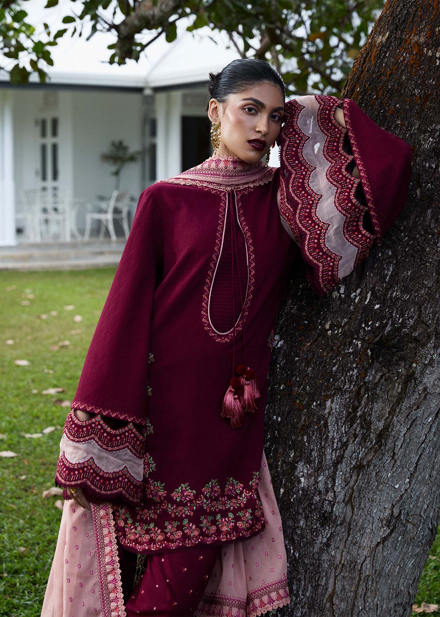 https://cdn.shopify.com/s/files/1/0016/9476/1035/files/HRPret25SriLanka15674copy.jpg?v=1747740167