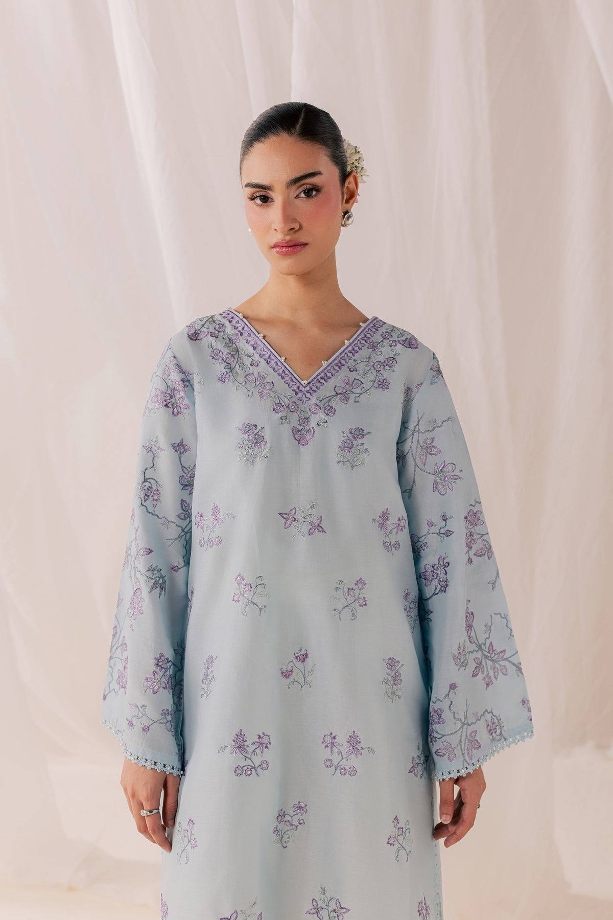 Hanat 2Pc - Luxury Embroidered Lawn