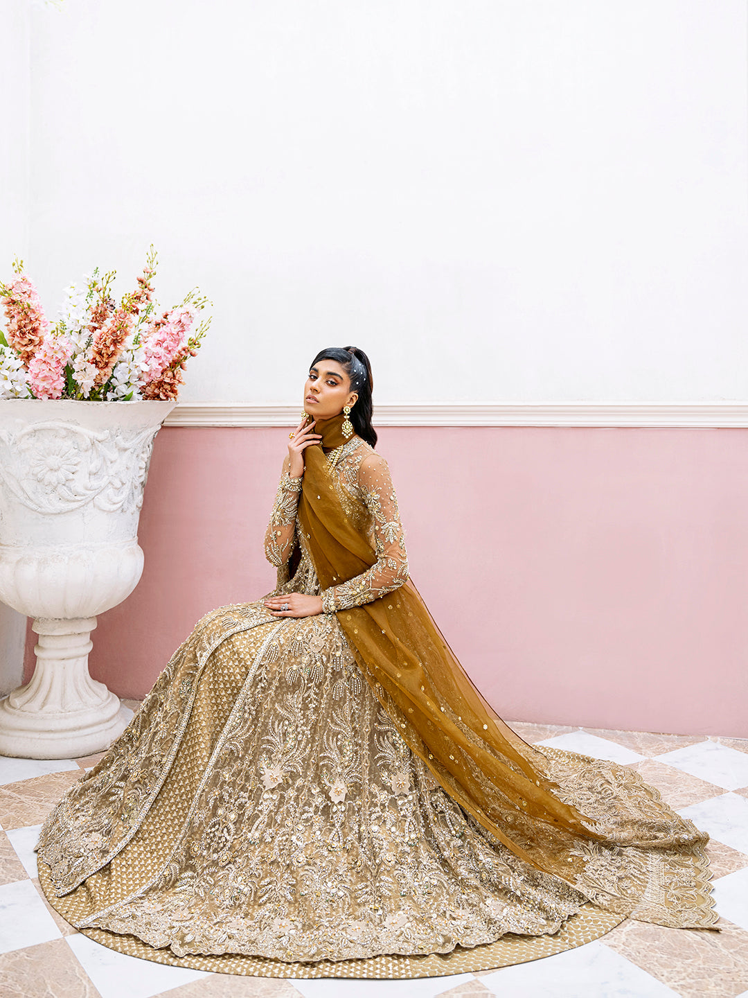 Mysie by Tahira