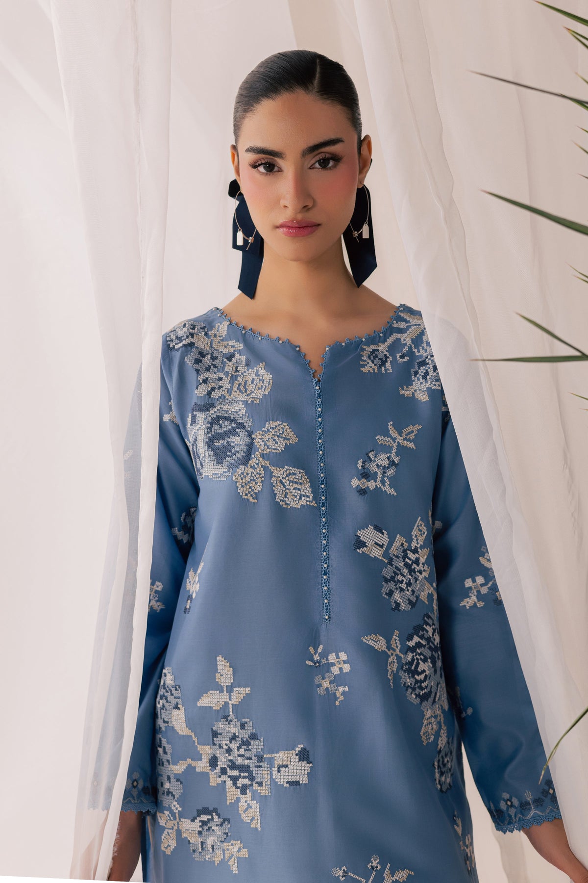 Havier 2Pc - Luxury Embroidered Lawn