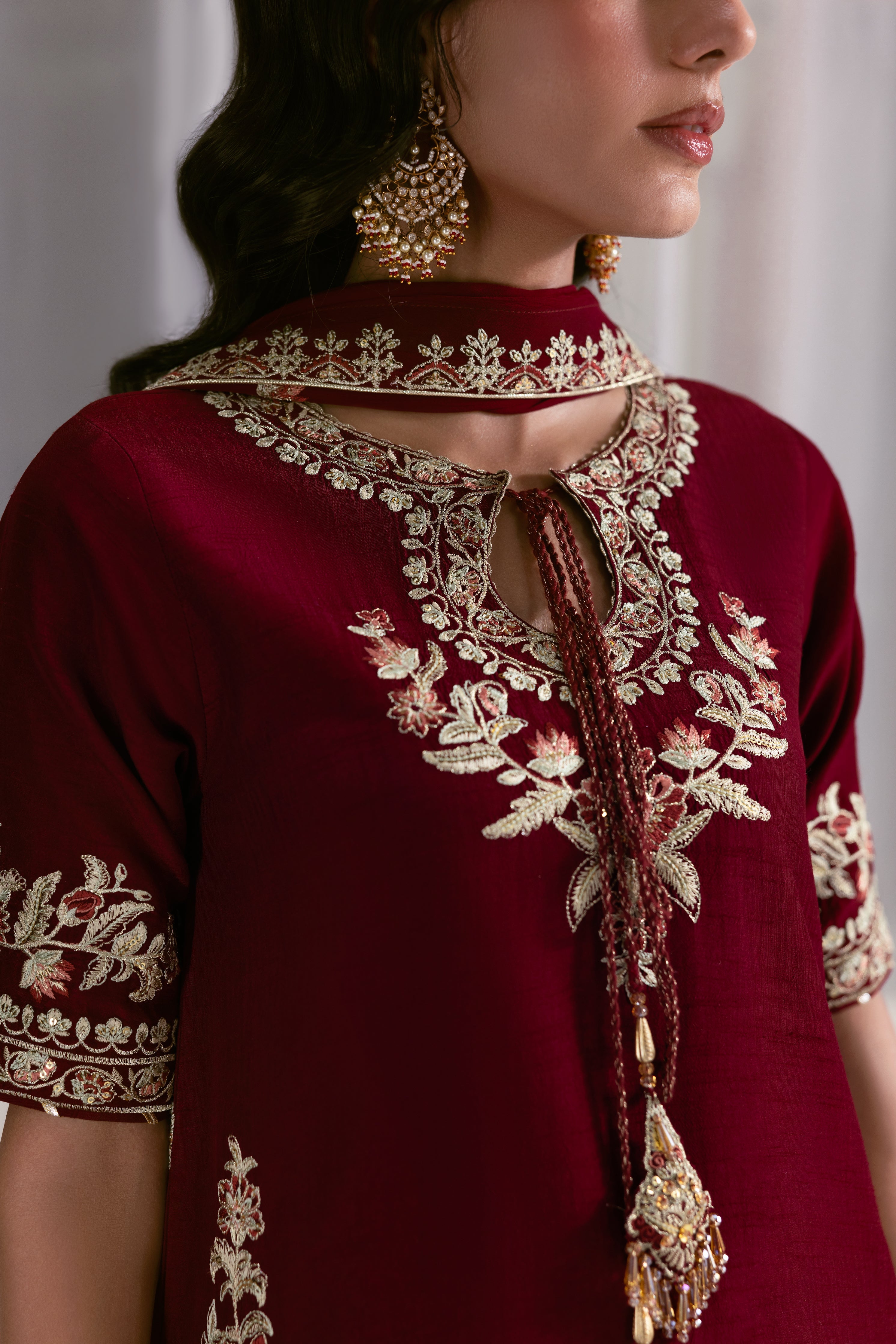 MAROON FARSHI LUXURY WEDDING EDIT 2025 (NPA3-25435)- TAKING ORDERS FOR JULY 2026