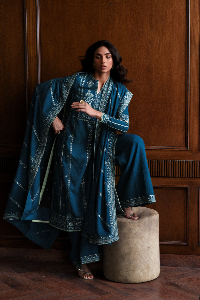 TEAL BLUE LUXURY EMBROIDERED KARANDI SET (NEL-25625)