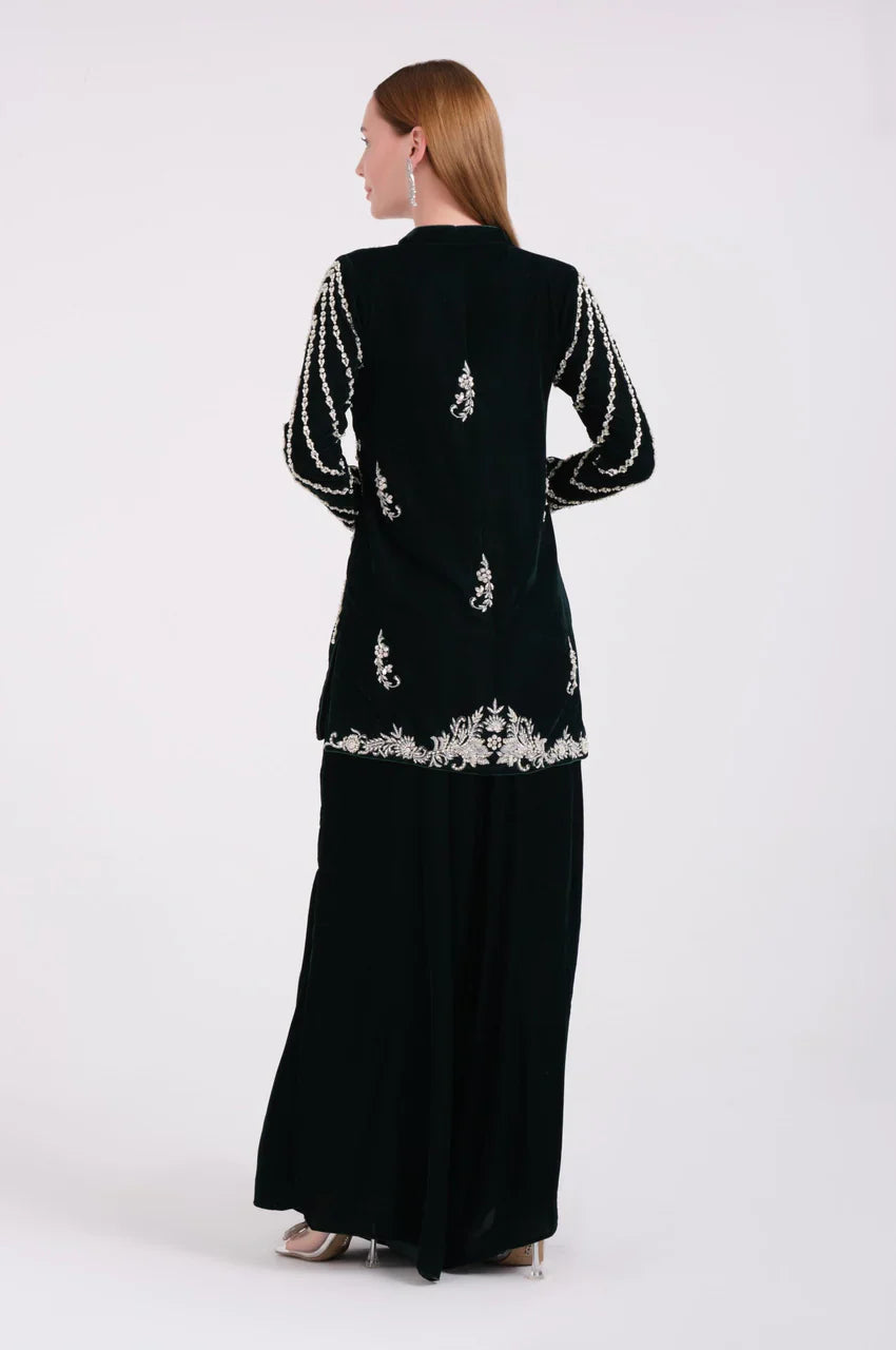 Ivy Black