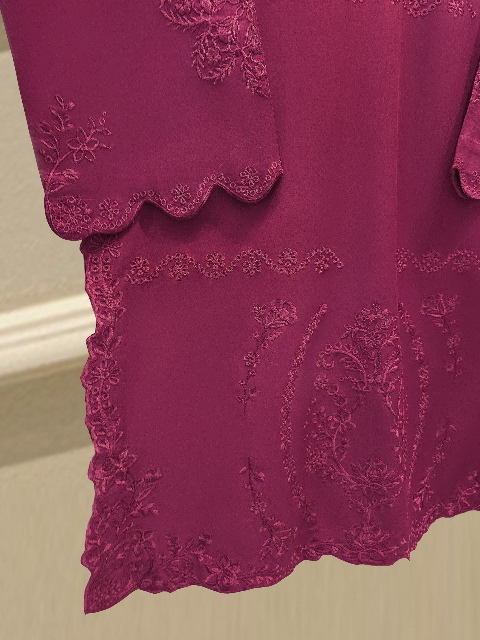 3 Piece - Embroidered Lawn Suit S111932